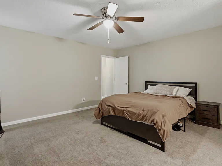 6853 Marlowe Dr — Photo 22