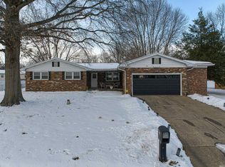 301 Springhaven Dr, Evansville, IN 47710