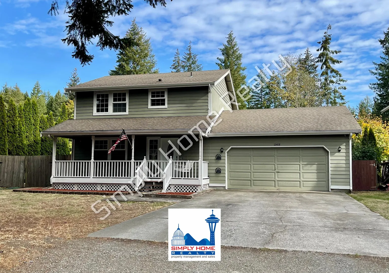 Lakeside Living in Yelm: Bright 3-Bed with Fenced Yard, Deck & Garage — Photo 1