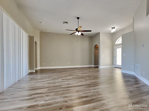 3rd image of 31147 Bridgegate Dr