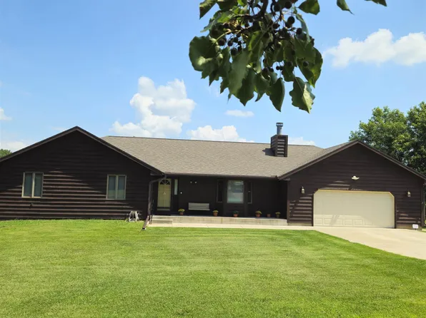 5334 NW Rochester Rd, Topeka, KS 66617