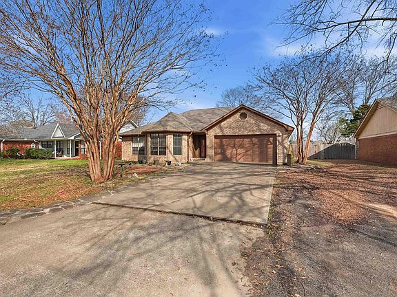 3rd image of 360 Navaho Trl