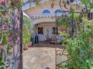 517 S Rosalind Dr, Orange, CA 92869