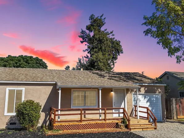 2117 Kenneth St, Modesto, CA 95351