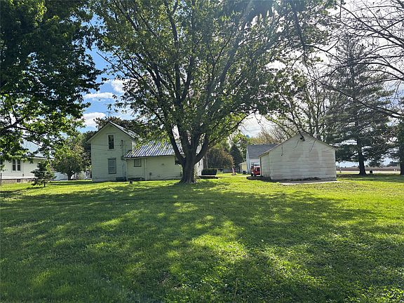 2nd image of 605 3rd St