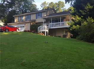 630 Spring Forest Dr, Lawrenceville, GA 30043