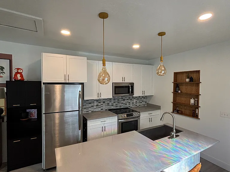 334 E Harvard Ave — Photo 5