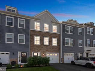 21 Turin Way, Mount Laurel, NJ 08054