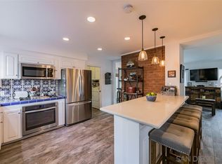 833 Brighton Ct, San Diego, CA 92109
