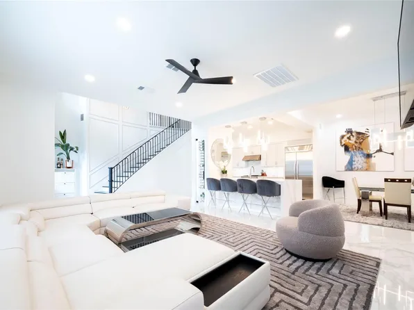 4744 Post Oak Timber Dr Unit 39, Houston, TX 77056