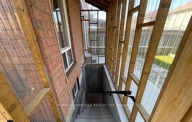2 bed, $1,550 — Photo 2