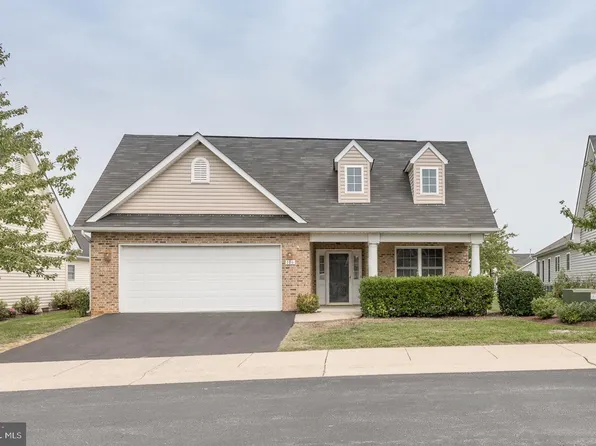 106 Butterscotch Ct, Winchester, VA 22602