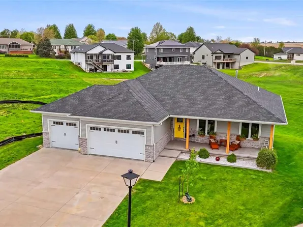 7 Serenity Cir, West Branch, IA 52358