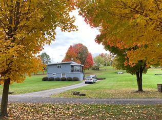 521 Murphy Ln, Hostetter, PA 15650