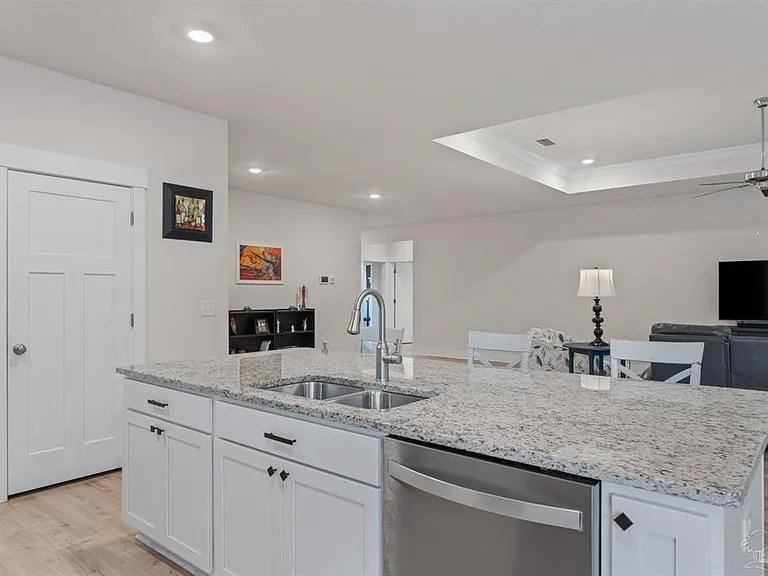 10992 Coues Dr — Photo 14
