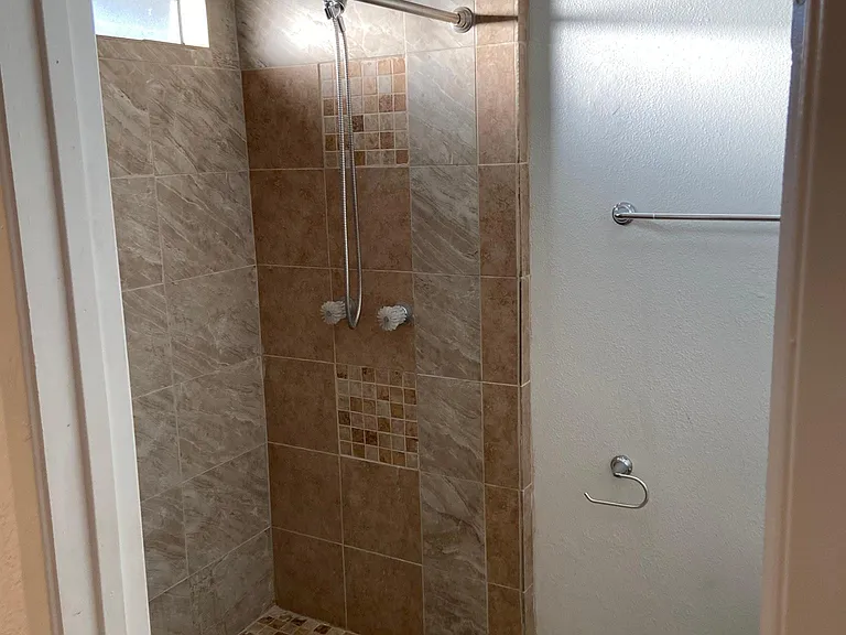 6622 Plaza Ridge Rd — Photo 16