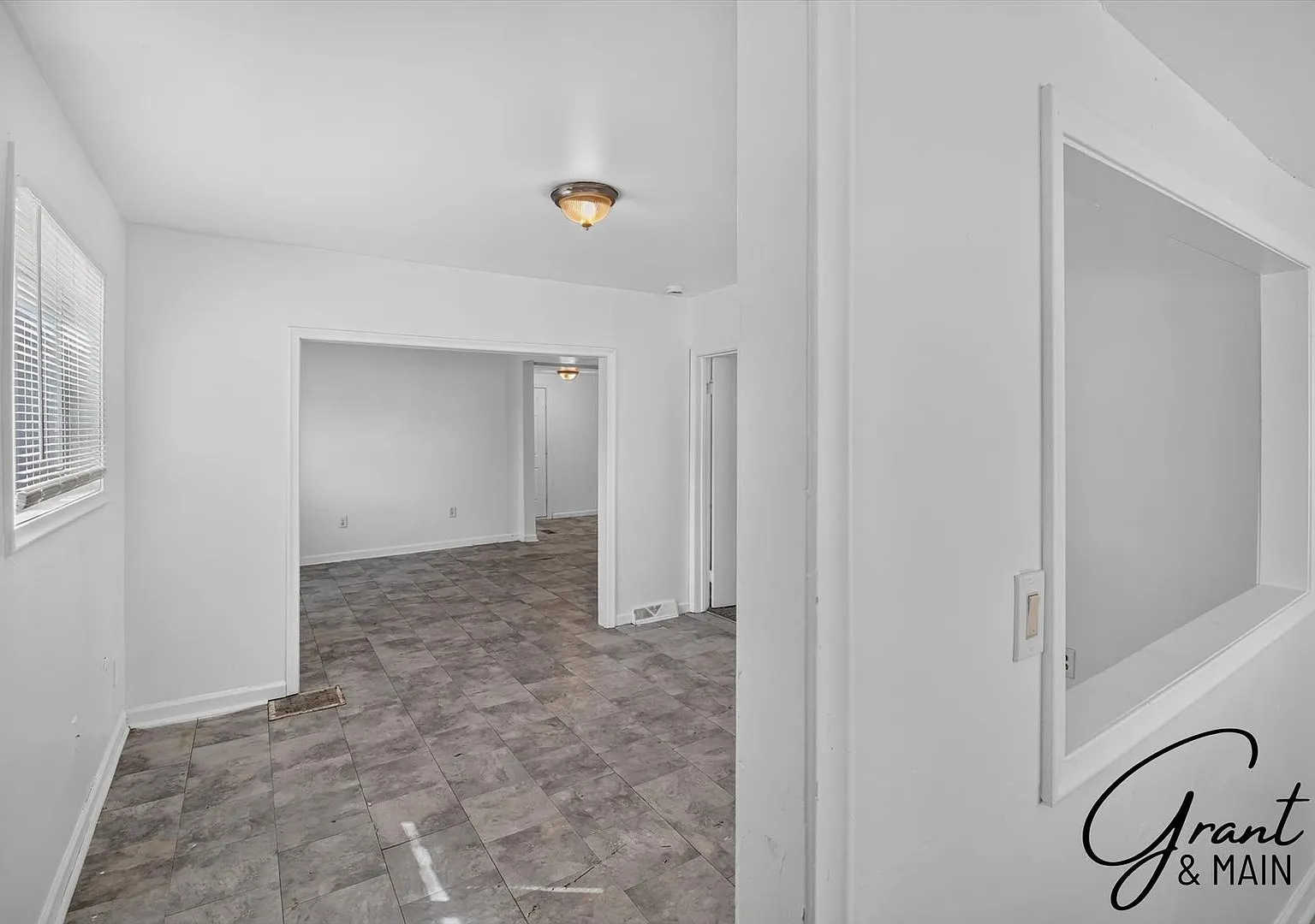 3 Bedroom Home - $1450 — Photo 3