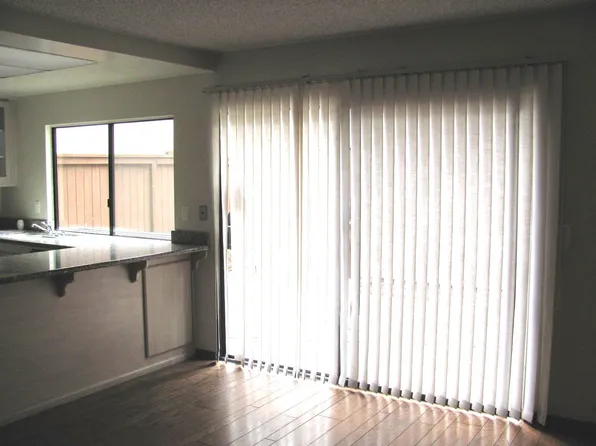 1922 Mount Shasta Dr, San Pedro, CA 90732