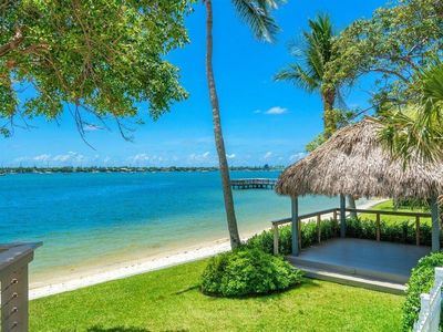 5600 N Flagler Dr APT 704, West Palm Beach, FL, 33407
