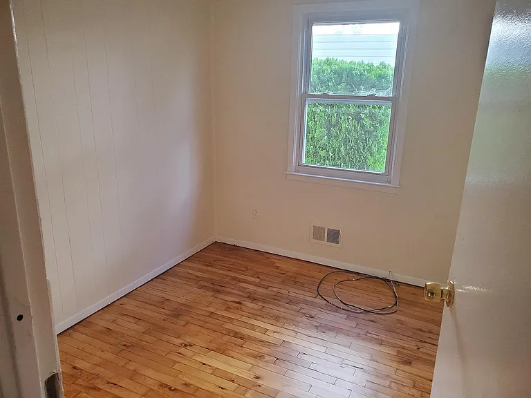 110 Shiloh St #2 — Photo 4