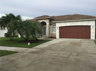 14820 SW 161st Pl, Miami, FL 33196