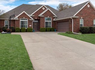 4437 W Highland Knolls Rd, Rogers, AR 72758