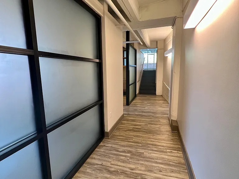 Congress Lofts — Photo 58