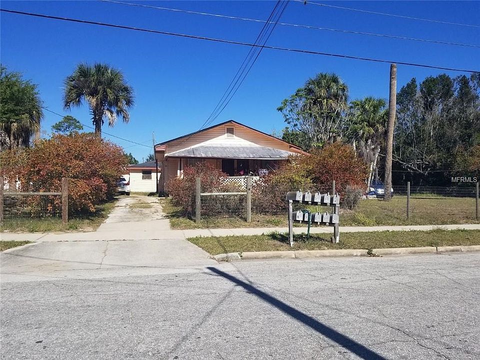 1st image of 42 W Bullard Ave