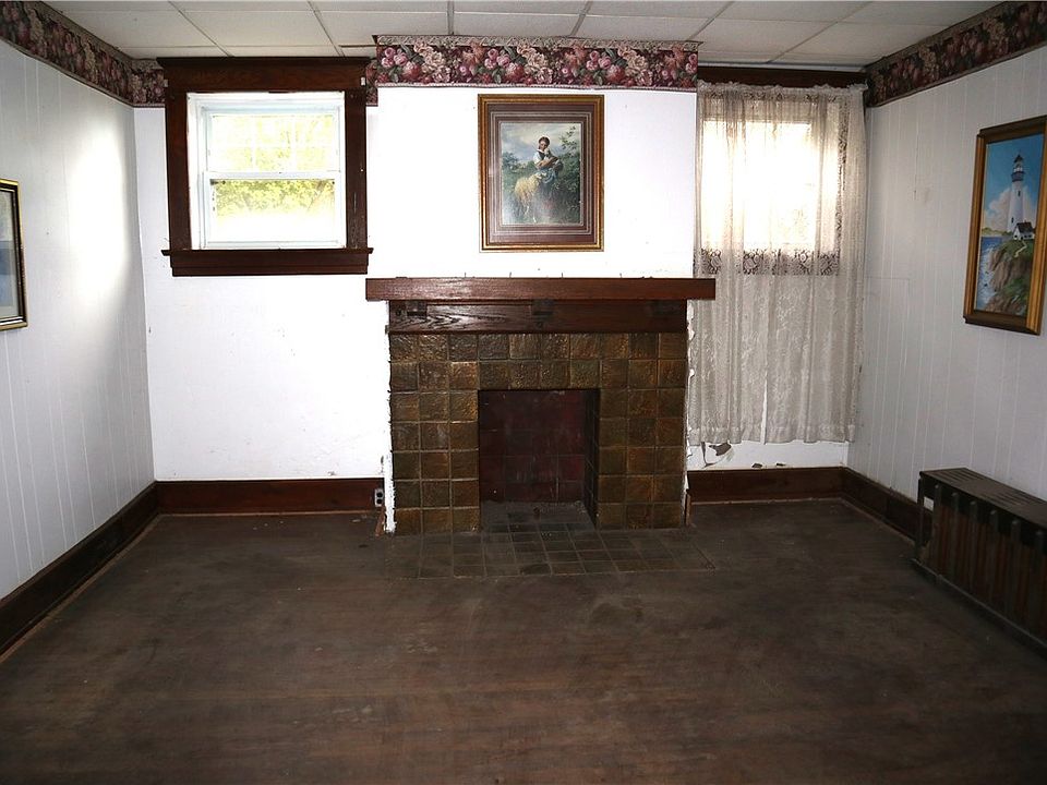 16th image of 847 Old National Pike