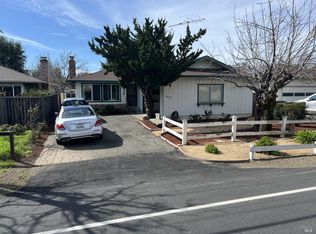 19436 Riverside Dr, Sonoma, CA 95476