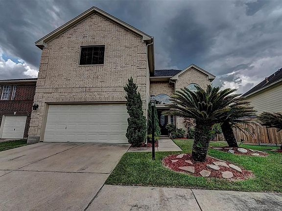 2nd image of 13018 Meadowline Dr
