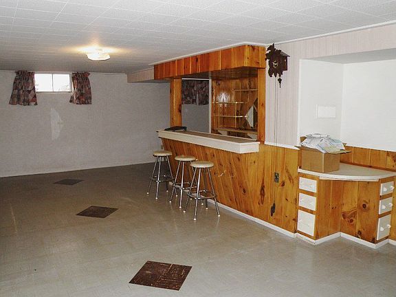 Rec room with built-in bar!