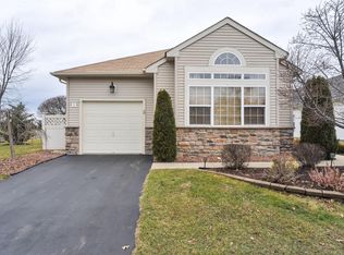 1 Florian Ct, Manchester, NJ 08759