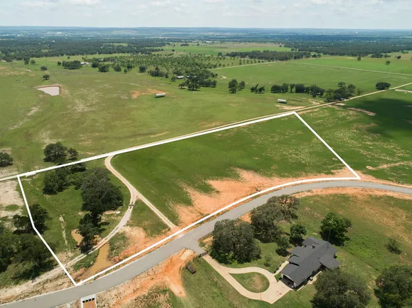 22 Spencer Ct, Fredericksburg, TX 78624