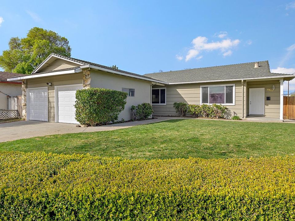 1st image of 2927-2925 Driftwood Dr
