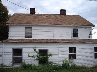 Sycamore St, Muse, PA 15350