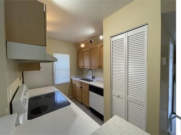 11630 NW 26th Ct, Coral Springs, FL 33065