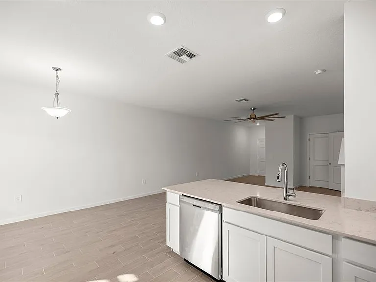 3339 SE 37th Avenue Rd — Photo 8