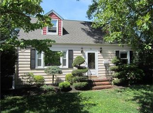 58 Deerfield Rd, Parlin, NJ 08859