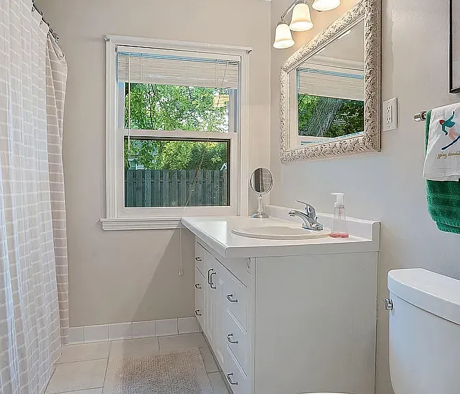 5524 Warwick Pl — Photo 9
