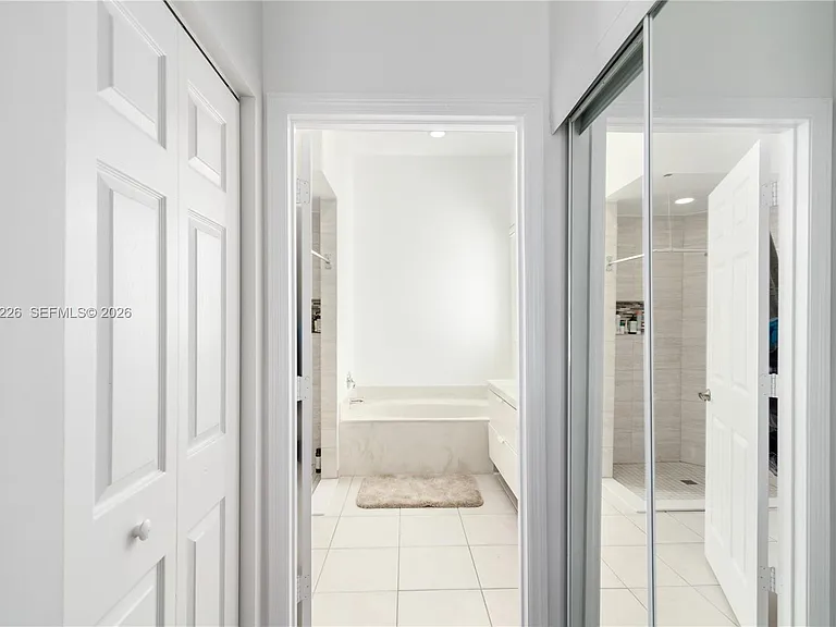 14275 NW 18th Pl — Photo 14