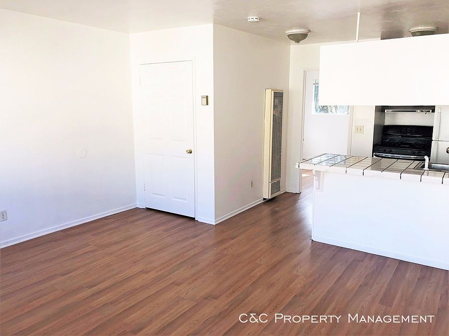 1st image of 351 Dela Vina Ave APT 6