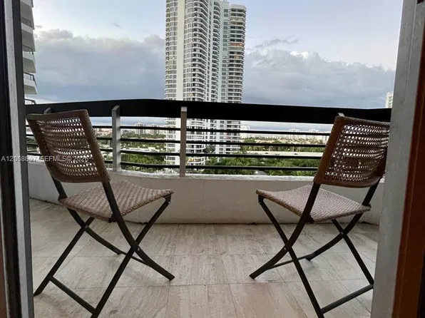 3600 Mystic Pointe Dr APT 1010, Aventura, FL 33180