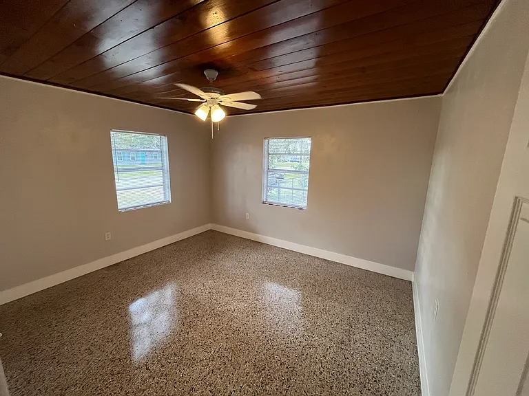 1805 Guava Ave #1805 — Photo 9
