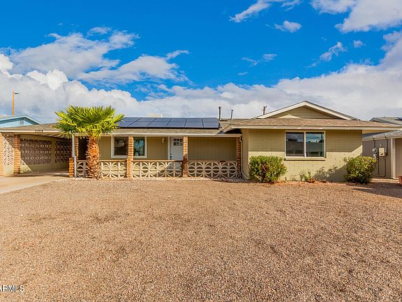 2nd image of 10914 W CANTERBURY Drive