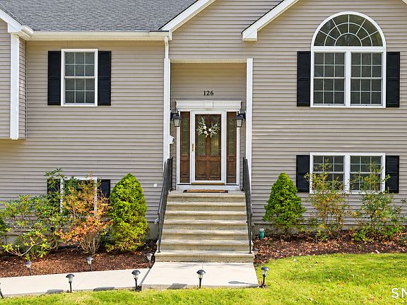 4th image of 126 Conrad Drive