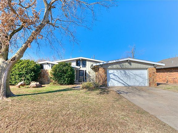 2nd image of 9821 Casa Linda