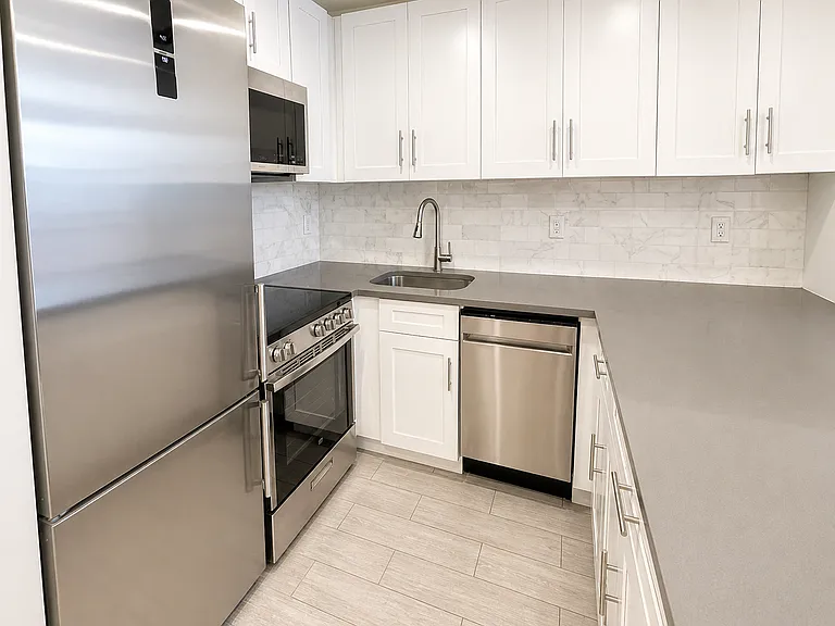54 W 91st St #1A — Photo 1