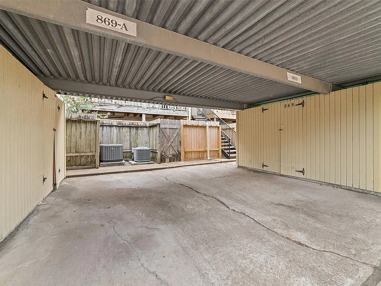 869 Wax Myrtle Ln #A — Photo 26