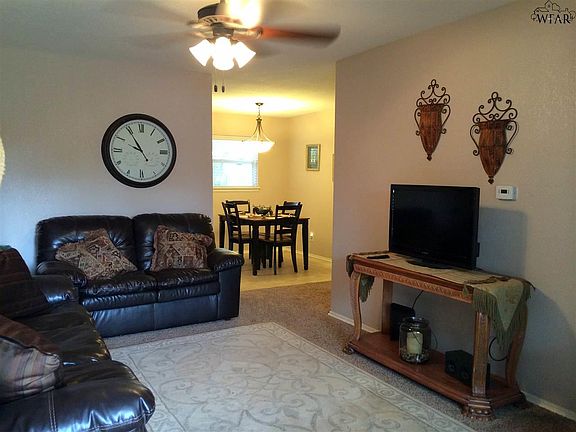 5th image of 1018 W Louisa Ave